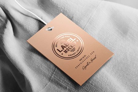 Bekleidung unter eigener Marke