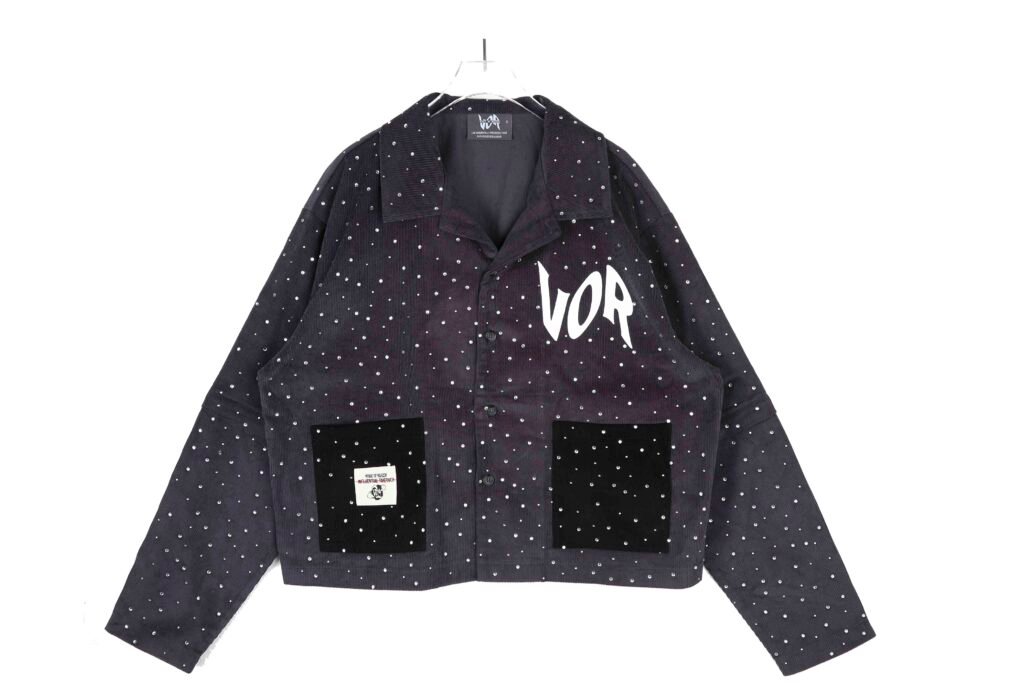 Individuell gestalteter Strass-Hoodie