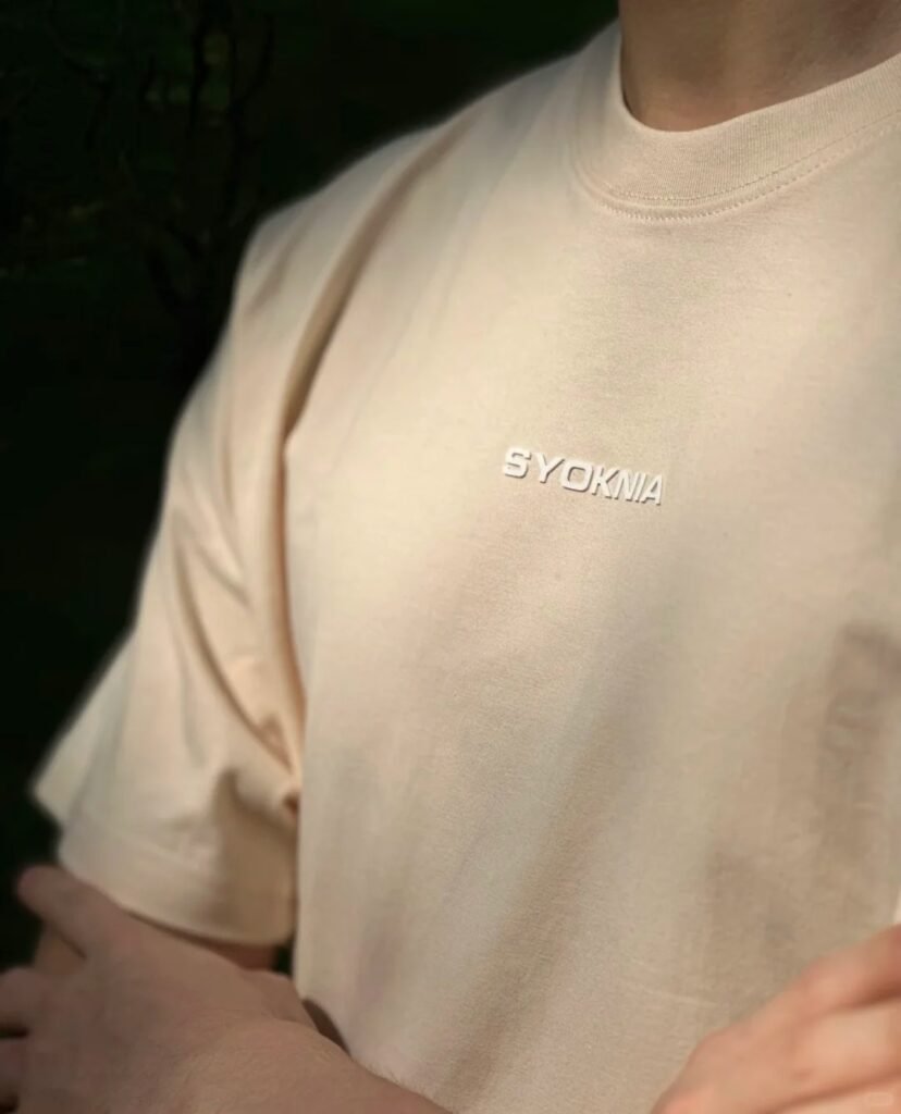 T-Shirts mit Hochdichtedruck: Auffällige Kleidung gestalten, die Ihre Marke aufwertet