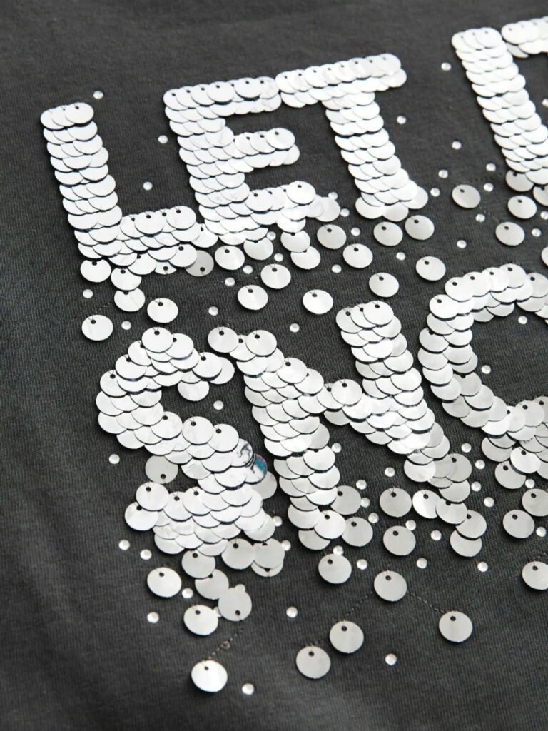 Warum Paillettenstickerei wählen? Der kommerzielle & kreative Vorteil