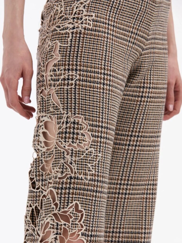 Der Herstellungsprozess: Wie Ihre Lochstickerei-Designs zum Leben erweckt werden